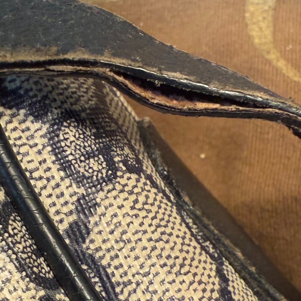 VINTAGE - GUCCI/Blue Web GG Crossbody Bag w Dust Bag (Accessory Collection) - Picture 9 of 10